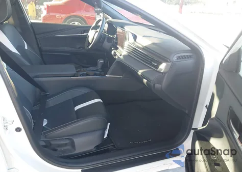 2025 Toyota Camry Se z USA, uszkodzony, nr VIN 4T1DAACKXSU084837